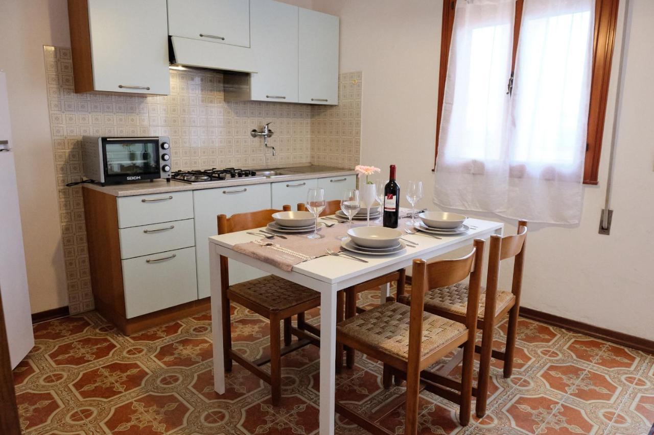 Peaceful Flat With Direct Beach Access Beahost Rosolina Mare Exterior foto